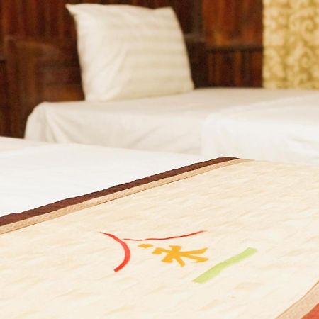 Vinh Gia Airport Lakeview Hostel Ханой Экстерьер фото