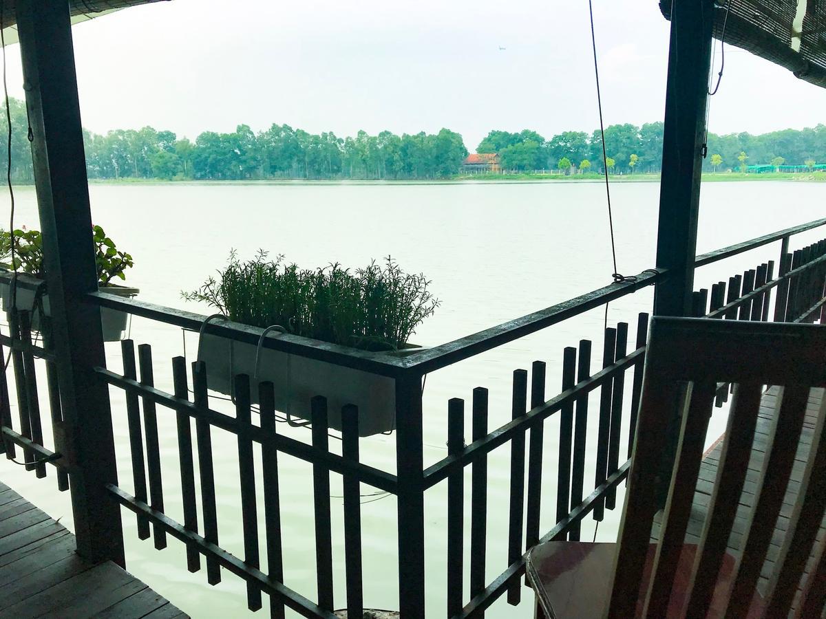 Vinh Gia Airport Lakeview Hostel Ханой Экстерьер фото