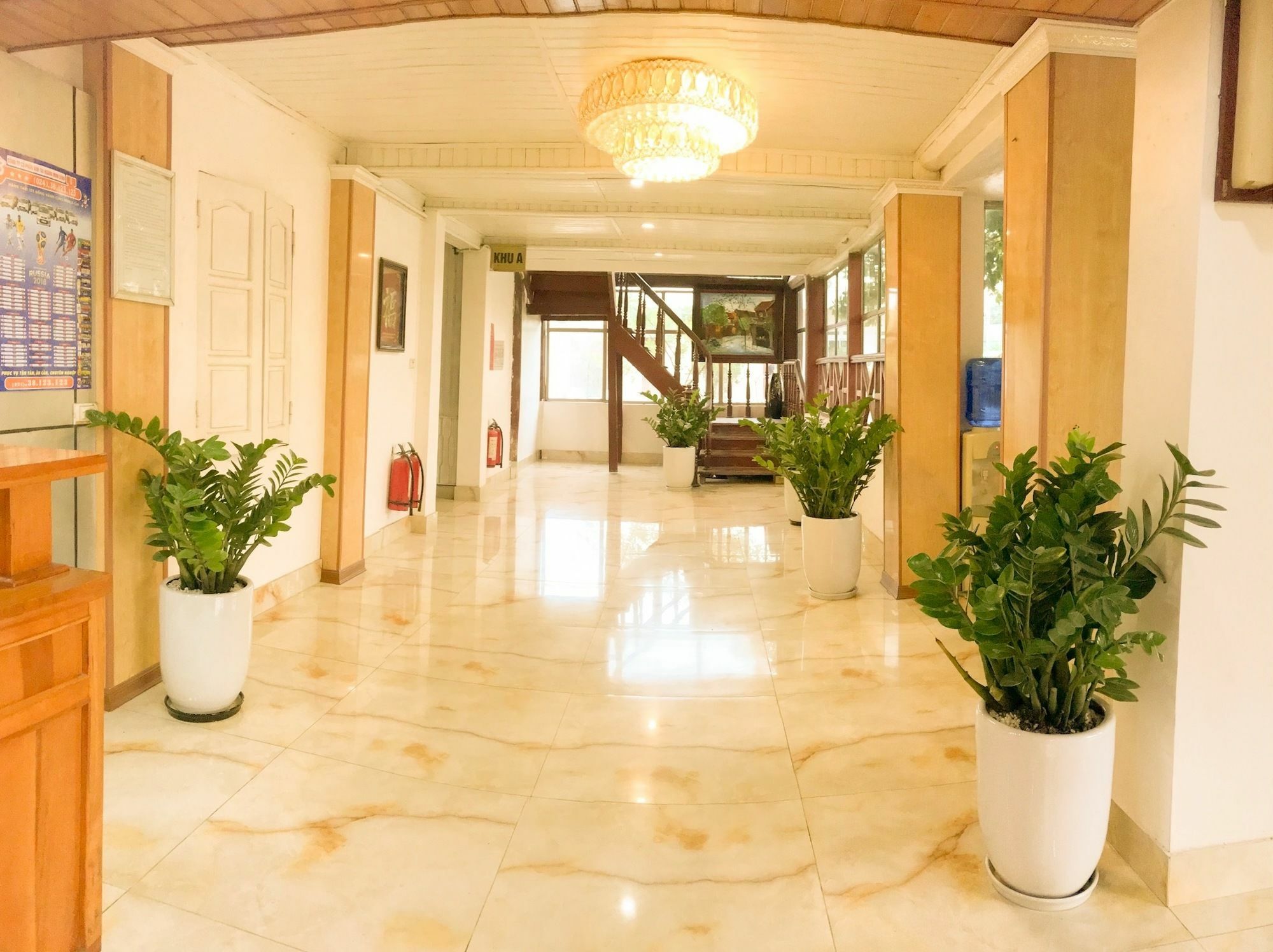 Vinh Gia Airport Lakeview Hostel Ханой Экстерьер фото